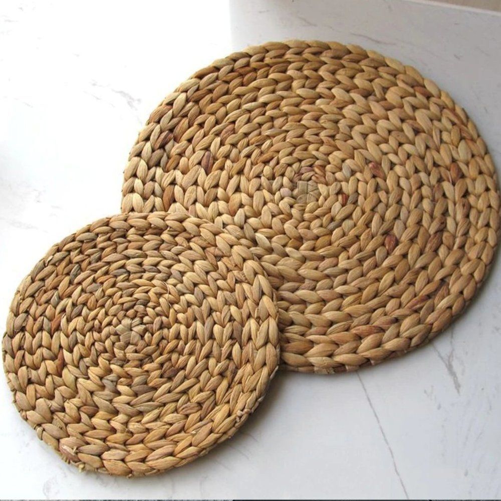 Round Woven Handmade Table Mat - Picture 5 of 11
